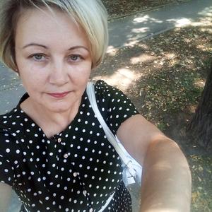Девушки в Таганроге: Инна, 58 - ищет парня из Таганрога
