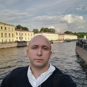 Парни в Липецке: Толя Иванов, 33 - ищет девушку из Липецка