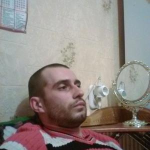 Парни в Серпухове: Евгений, 32 - ищет девушку из Серпухова