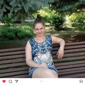 Девушки в Зернограде: Лена, 24 - ищет парня из Зернограда