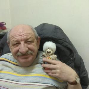 Геннадий, 68 лет, Краснодар