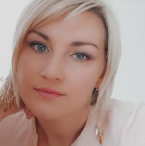 Девушки в Бобруйске: Виолетта, 38 - ищет парня из Бобруйска