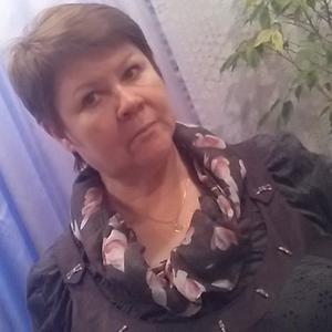 Девушки в Камышлове: Лара, 58 - ищет парня из Камышлова