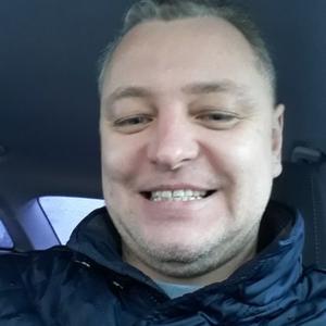 Валерий, 44 года, Омск