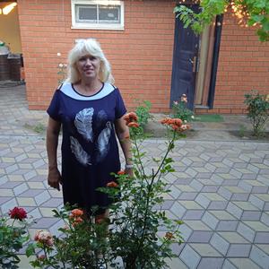 Девушки в Магнитогорске: Лариса, 57 - ищет парня из Магнитогорска