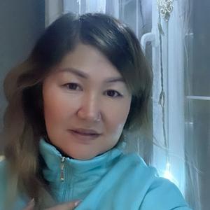 Девушки в Уральске (Казахстан): Айда, 41 - ищет парня из Уральска (Казахстан)