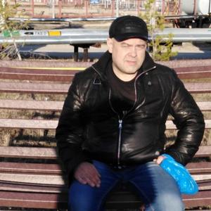 Олег, 51 год, Серов