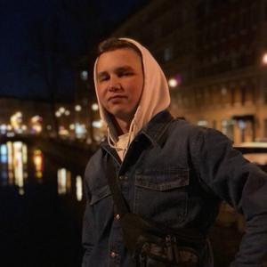 Антон, 21 год, Екатеринбург