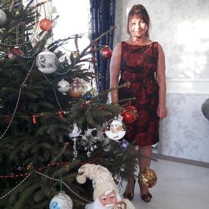 Девушки в Калининграде: Людмила, 61 - ищет парня из Калининграда