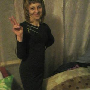 Девушки в Саратове: Татьяна, 36 - ищет парня из Саратова