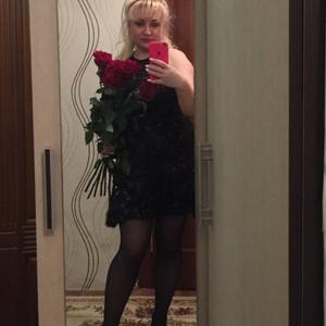 Девушки в Саратове: Светлана, 44 - ищет парня из Саратова