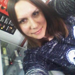 Девушки в Уссурийске: Анна, 40 - ищет парня из Уссурийска