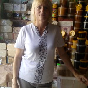 Девушки в Омске: Татьяна, 60 - ищет парня из Омска