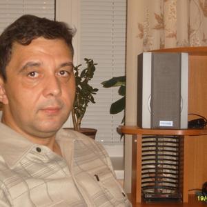 Олег Бизяев, 53 года, Жигулевск