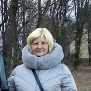 Девушки в Санкт-Петербурге: Наталья, 68 - ищет парня из Санкт-Петербурга