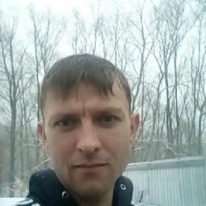 Михаил, 38 лет, Южно-Сахалинск