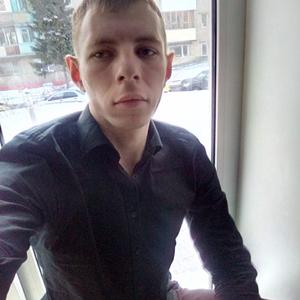 Парни в Томске: Пётр, 28 - ищет девушку из Томска
