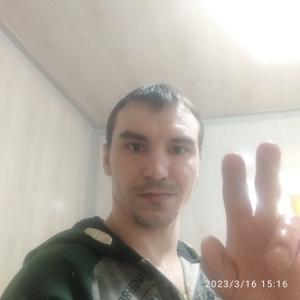 Парни в Калининграде: Анатолий, 35 - ищет девушку из Калининграда
