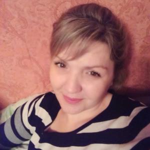 Девушки в Челябинске: Евгения, 41 - ищет парня из Челябинска