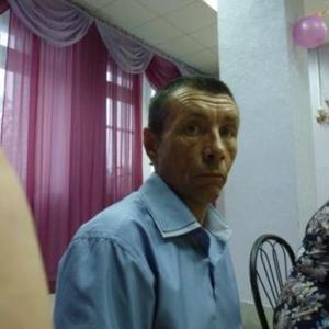 Парни в Коряжме: Эдуард, 59 - ищет девушку из Коряжмы