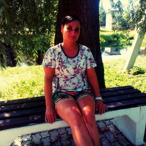 Девушки в Мурманске: Надежда, 47 - ищет парня из Мурманска