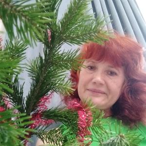 Девушки в Новосибирске: Валентина, 57 - ищет парня из Новосибирска