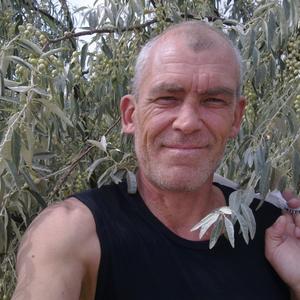 Парни в Ставрополе: Юрий Фунтов, 60 - ищет девушку из Ставрополя