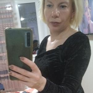 Девушки в Жодино: Екатерина, 38 - ищет парня из Жодино