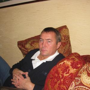 Парни в Ульяновске: Ринат Шамильевич Шамшин, 60 - ищет девушку из Ульяновска