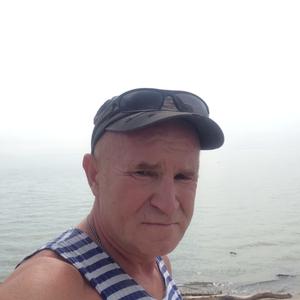 Виктор, 60 лет, Красноярск