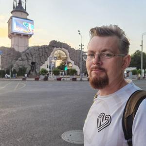 Парни в Ессентуках: Дмитрий, 38 - ищет девушку из Ессентуков