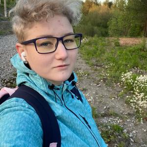 Девушки в Медвежьегорске: Violet, 28 - ищет парня из Медвежьегорска