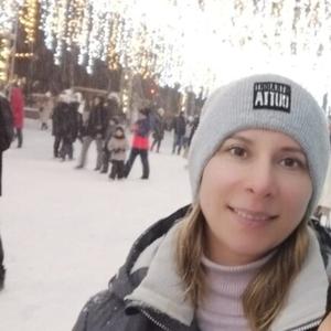 Девушки в Оренбурге: Аня, 39 - ищет парня из Оренбурга