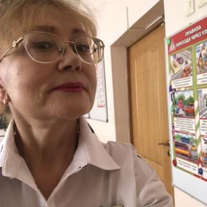 Девушки в Санкт-Петербурге: Валентина, 68 - ищет парня из Санкт-Петербурга