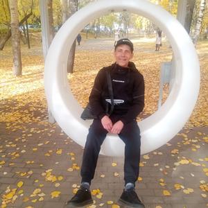 Парни в Томске: Максим, 35 - ищет девушку из Томска