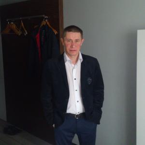 Андрей, 42 года, Губкинский