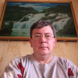 Парни в Томске: Алексей, 54 - ищет девушку из Томска