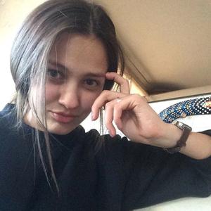 Карина, 22 года, Санкт-Петербург