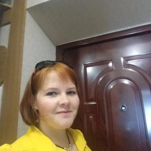 Девушки в Ставрополе: Ирина, 32 - ищет парня из Ставрополя
