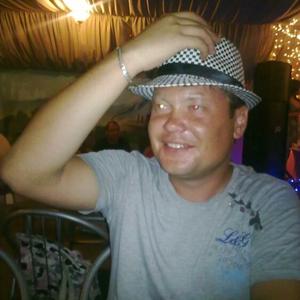 Парни в Городовиковске: Максим Убушаев, 36 - ищет девушку из Городовиковска
