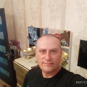 Парни в Баку: Natik Korogluyev, 44 - ищет девушку из Баку