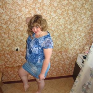 Девушки в Саратове: Марина Полтавская, 43 - ищет парня из Саратова