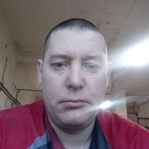 Анатолий, 38 лет, Березники