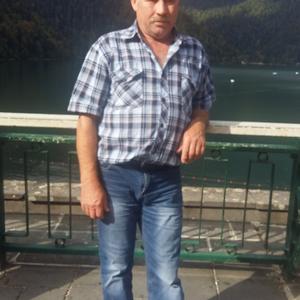 Парни в Ижевске: Иван, 61 - ищет девушку из Ижевска