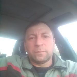 Парни в Нальчике: Беслан, 51 - ищет девушку из Нальчика