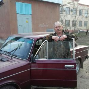 Парни в Калининске: Константин, 61 - ищет девушку из Калининска