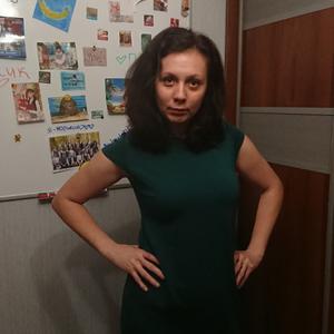 Девушки в Нижний Новгороде: Елена, 43 - ищет парня из Нижний Новгорода