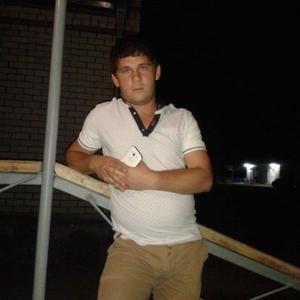 Парни в Новопавловске: Максим, 34 - ищет девушку из Новопавловска