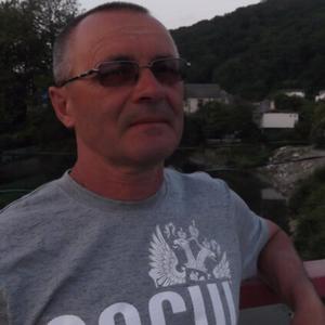 Парни в Камышине: Сергей, 61 - ищет девушку из Камышина
