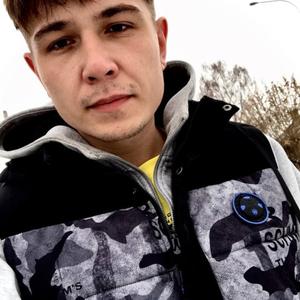 Парни в Серпухове: Андрей Светлаков, 24 - ищет девушку из Серпухова